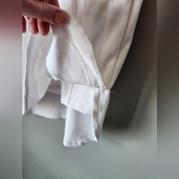 Athleta White 18" Fairway Skort 2X - Picture 9 of 13